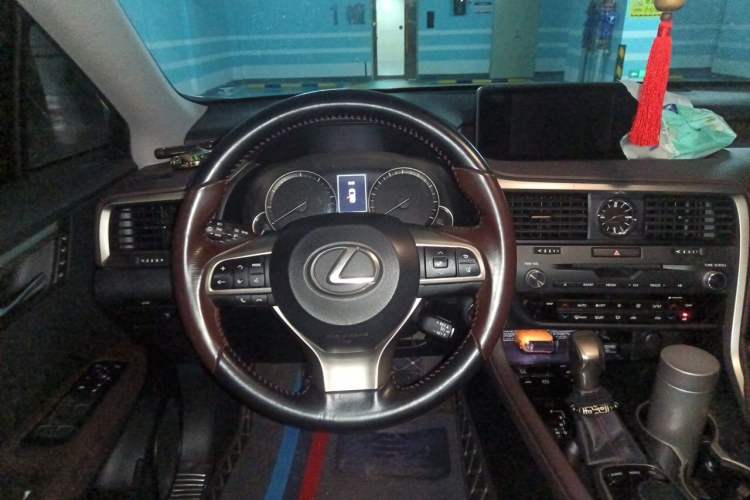 Used Lexus RX 2016 300 4x4 Elegant Edition China V-standard Steering Wheel