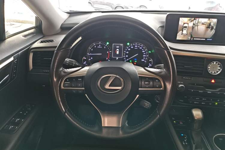 Used Lexus RX 2016 300 4x4 Elegant Edition China VI Steering Wheel