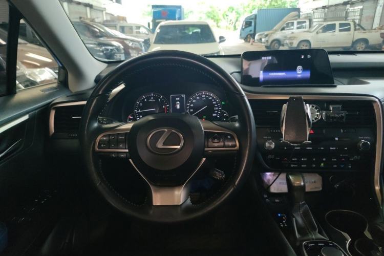 Used Lexus RX 2016 300 Two-Wheel Drive Elite Edition China VI Standard Steering Wheel