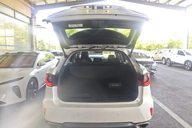 Used Lexus RX 2016 300 Two-Wheel Drive Comfort Edition China V Standard Trunk