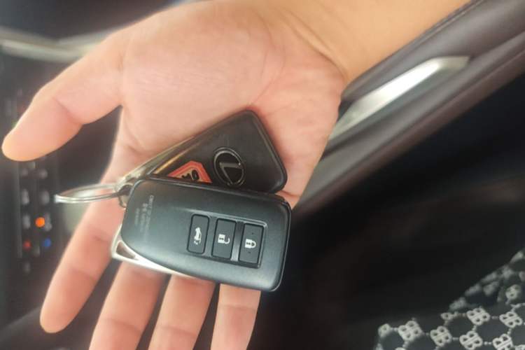 Used Lexus RX 2016 300 4x4 Elegant Edition China V-standard Vehicle Key