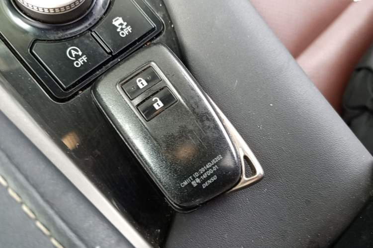 Used Lexus RX 2016 300 Two-Wheel Drive Elite Version China V Standard Vehicle Key