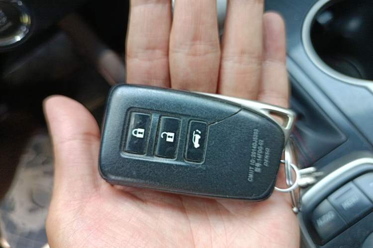Used Lexus RX 2016 300 4x4 Elegant Edition China VI Vehicle Key