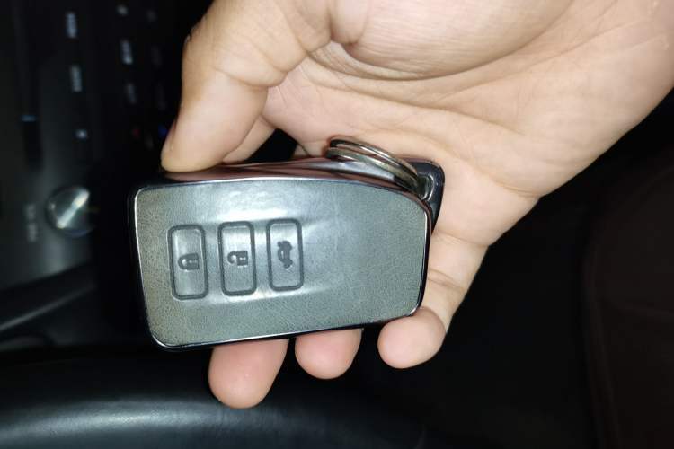 Used Lexus RX 2016 300 Two-Wheel Drive Elite Version China V Standard Vehicle Key