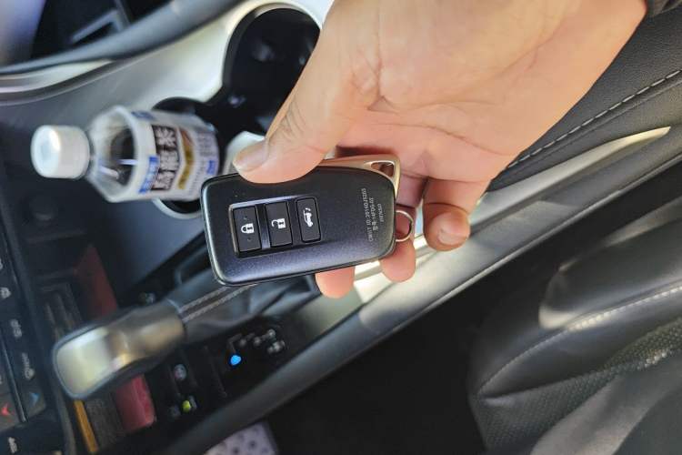 Used Lexus RX 2016 300 4x4 F SPORT Version China V Standard Vehicle Key