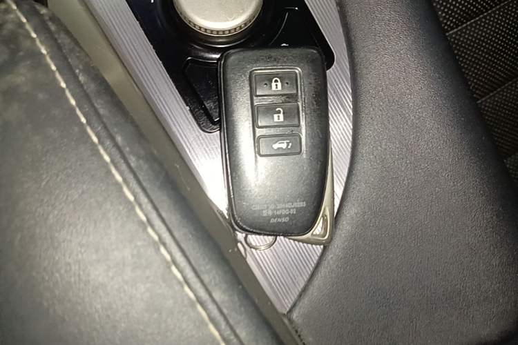 Used Lexus RX 2016 300 4x4 F SPORT Version China V Standard Vehicle Key