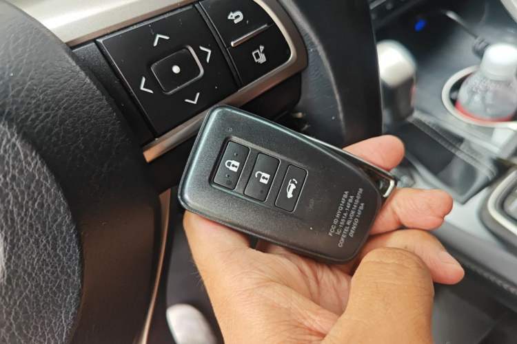 Used Lexus RX 2016 300 Two-Wheel Drive Elite Version China V Standard Vehicle Key