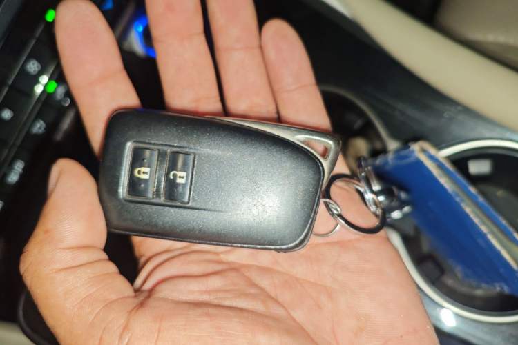 Used Lexus RX 2016 300 Two-Wheel Drive Elite Version China V Standard Vehicle Key