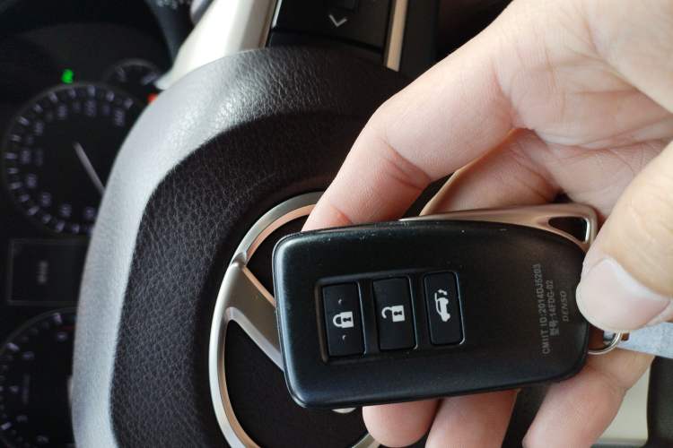 Used Lexus RX 2016 300 Two-Wheel Drive Comfort Edition China V Standard Interior 1