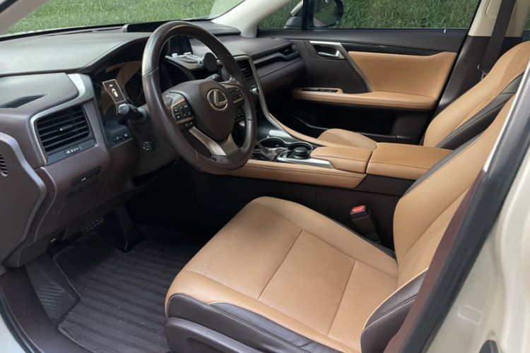 Used Lexus RX 2016 300 Two-Wheel Drive Comfort Edition China V Standard Interior 7