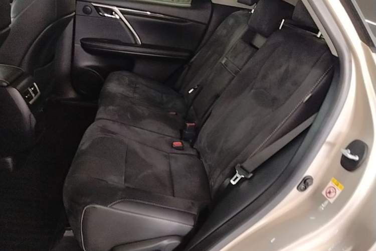 Used Lexus RX 2016 300 Two-Wheel Drive Elite Version China V Standard Left Rear Seat