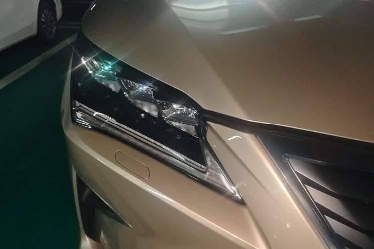 Used Lexus RX 2016 450h Four-Wheel Drive Elegant Edition Right Front Headlight