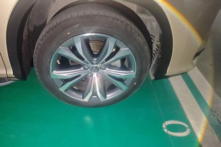 Used Lexus RX 2016 450h Four-Wheel Drive Elegant Edition Right Front Wheel Hub