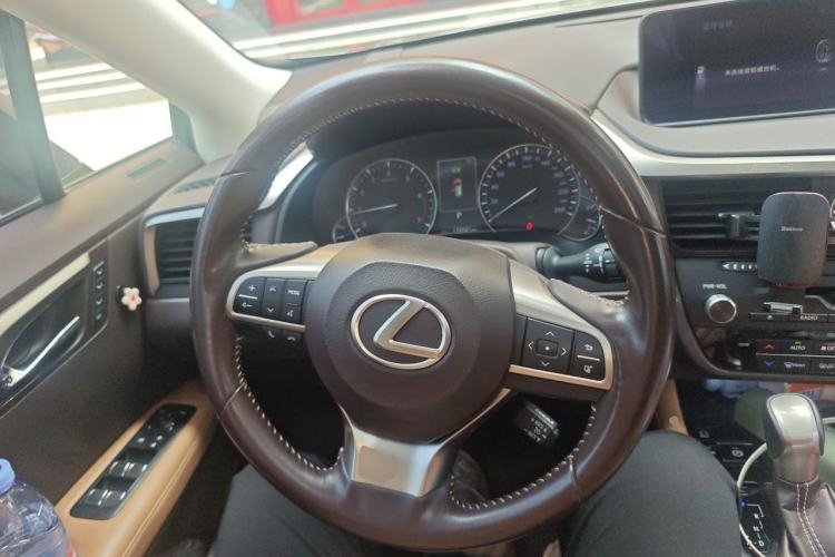 Used Lexus RX 2016 300 4x4 Elegant Edition China VI Steering Wheel