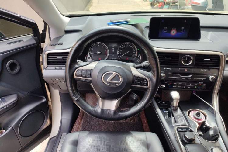 Used Lexus RX 2016 300 4x4 Elegant Edition China V-standard Steering Wheel