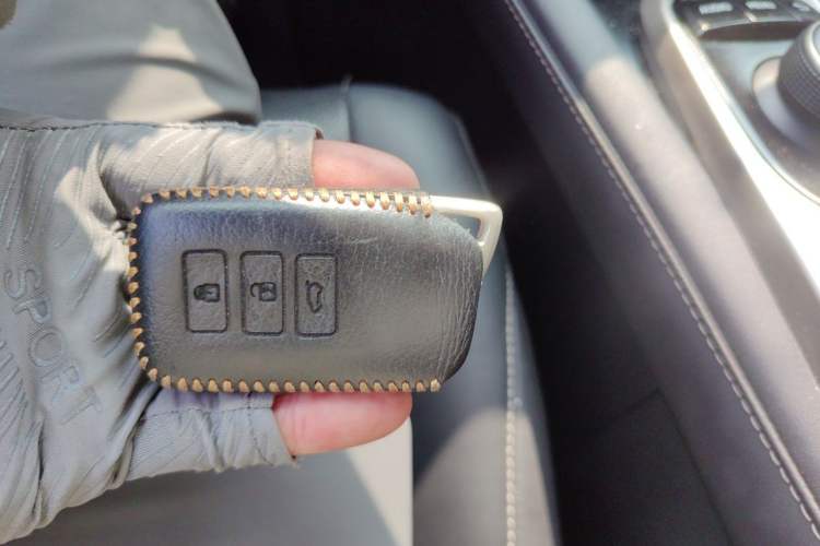 Used Lexus RX 2016 300 4x4 Elegant Edition China V-standard Vehicle Key
