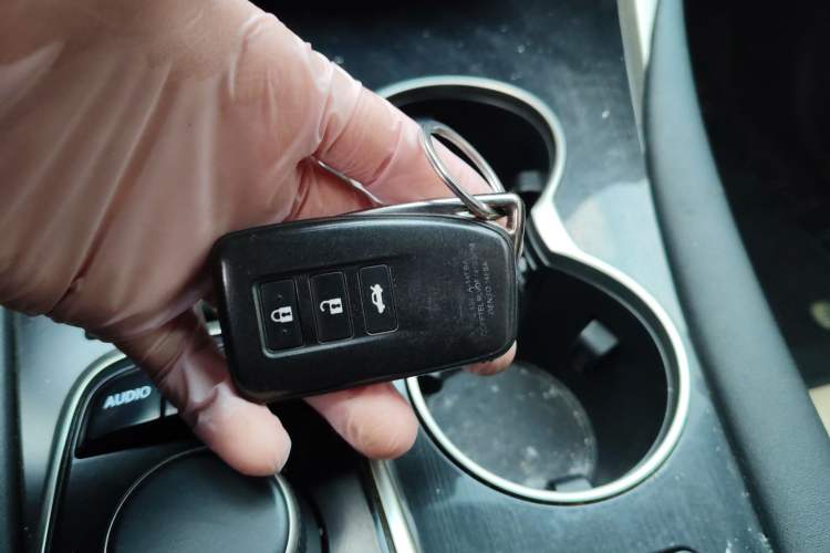 Used Lexus RX 2016 300 Two-Wheel Drive Elite Version China V Standard Vehicle Key