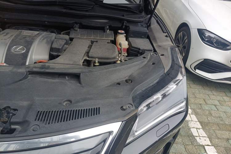 Used Lexus RX 2017 450h Mark Levinson Four-Wheel-Drive Luxury Edition Engine Bay Left