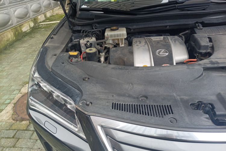 Used Lexus RX 2017 450h Mark Levinson Four-Wheel-Drive Luxury Edition Engine Bay Right