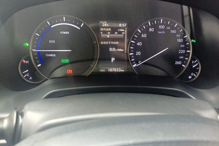 Used Lexus RX 2017 450h Mark Levinson Four-Wheel-Drive Luxury Edition Odometer Close Up