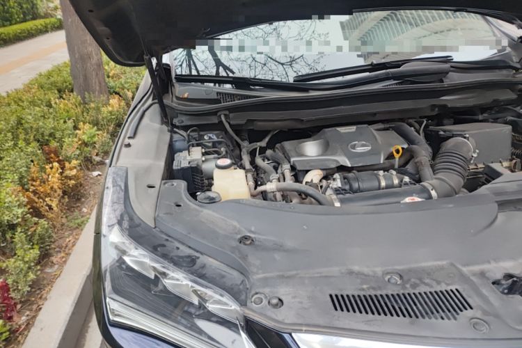 Used Lexus RX  Engine Bay Right