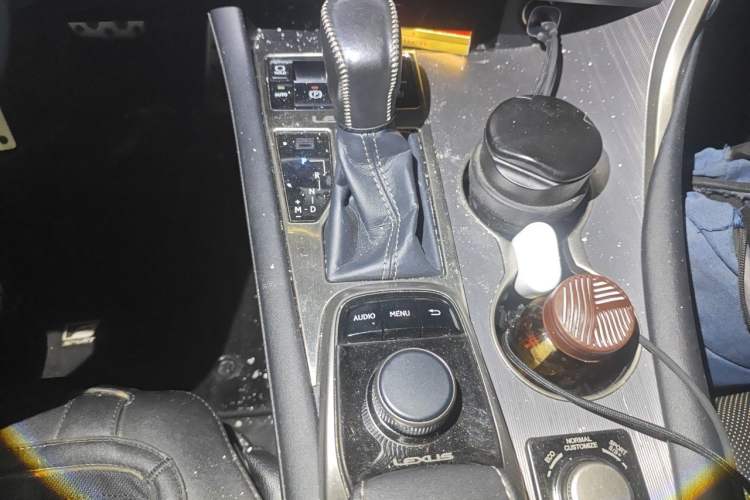 Used Lexus RX  Gear Lever