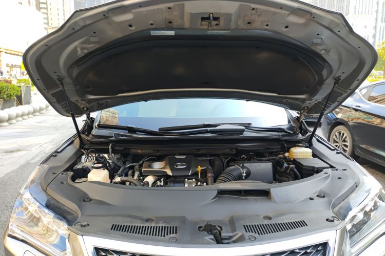 Used Lexus RX 2017 300 with Mark Levinson 4x4 F SPORT Version China V Emission Standard Engine Bay