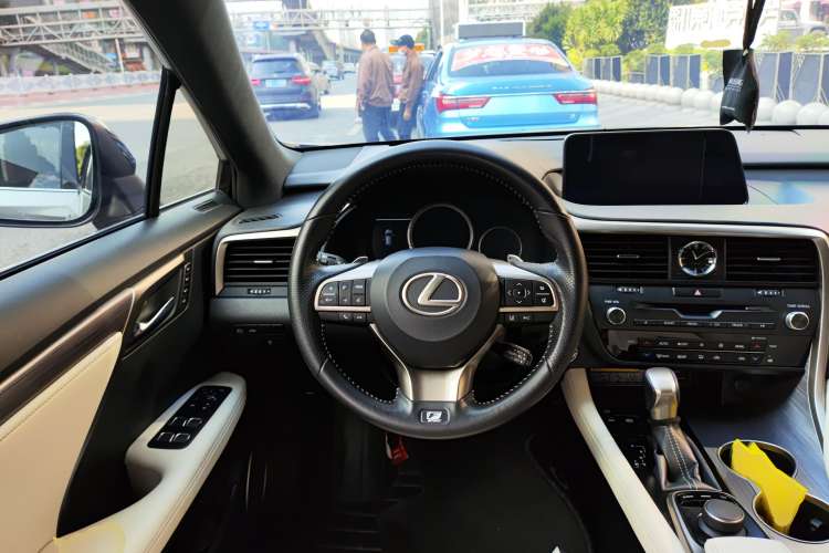 Used Lexus RX 2017 300 with Mark Levinson 4x4 F SPORT Version China V Emission Standard Steering Wheel