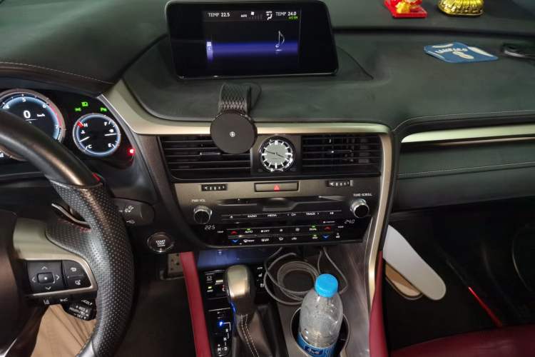 Used Lexus RX 2017 300 with Mark Levinson 4x4 F SPORT Version China VI Standard Audio And AC Panel