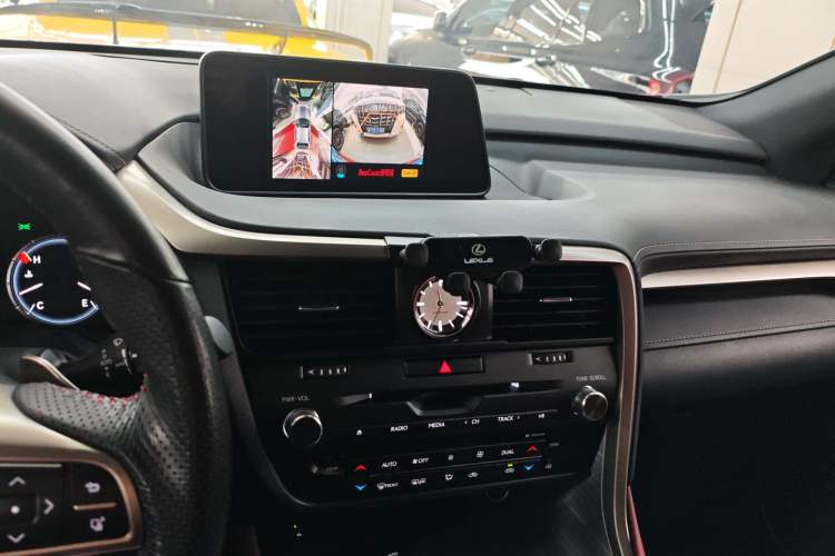 Used Lexus RX 2017 300 with Mark Levinson 4x4 F SPORT Version China V Emission Standard Audio And AC Panel