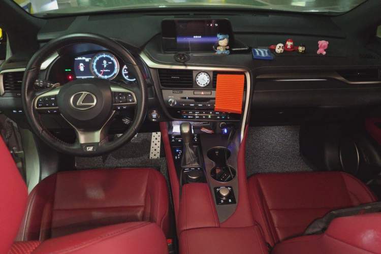 Used Lexus RX 2017 300 with Mark Levinson 4x4 F SPORT Version China V Emission Standard Center Console