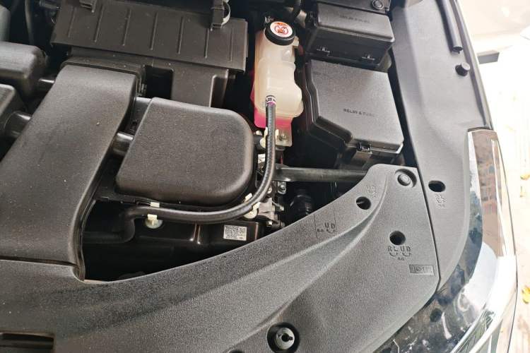 Used Lexus RX 2017 450h Mark Levinson Four-Wheel-Drive Luxury Edition Engine Bay Left