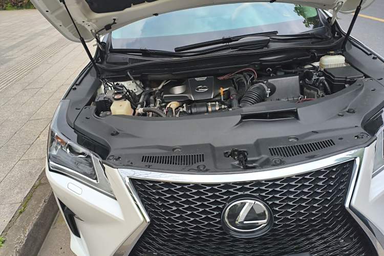 Used Lexus RX  Engine Bay Right