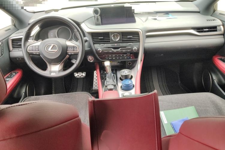Used Lexus RX  Center Console