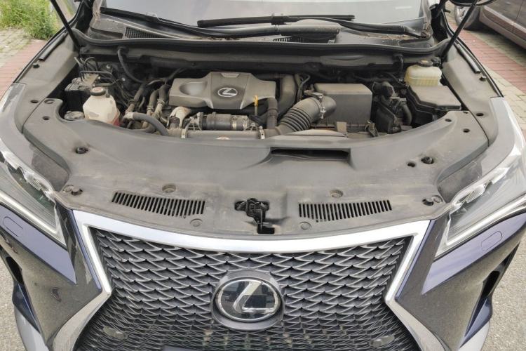 Used Lexus RX  Engine Bay