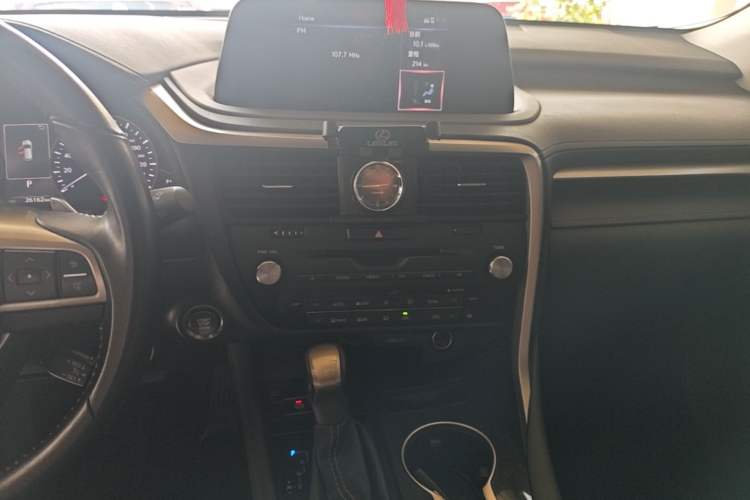 Used Lexus RX 2020 Revised Version 300 Two-Wheel Drive Elite Edition Audio And AC Panel