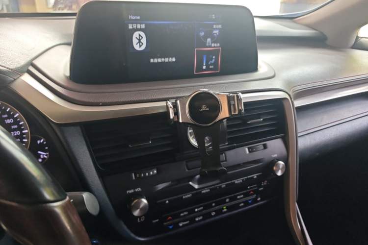 Used Lexus RX 2020 450hL Four-Wheel Drive Elegant 7-Seater China VI Standard Audio And AC Panel