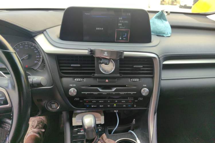 Used Lexus RX 2020 Revised Version 300 Two-Wheel Drive Comfort Edition Audio And AC Panel