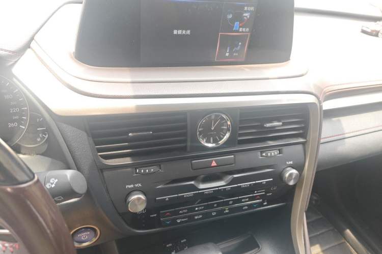 Used Lexus RX 2020 Revised Version 450hL Four-Wheel Drive Elegant Edition 7 Seats Audio And AC Panel