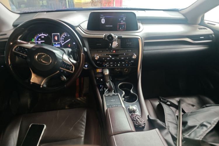 Used Lexus RX 2020 450hL Four-Wheel Drive Elegant 7-Seater China VI Standard Center Console
