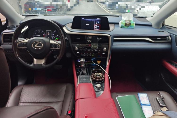 Used Lexus RX 2020 Facelifted 300 4x4 Elegant Edition Center Console