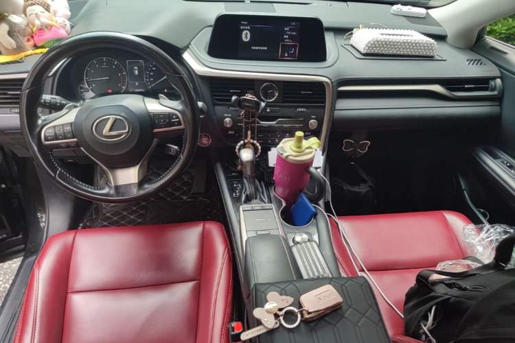 Used Lexus RX 2020 300 Two-Wheel Drive Elite Edition China VI Standard Center Console