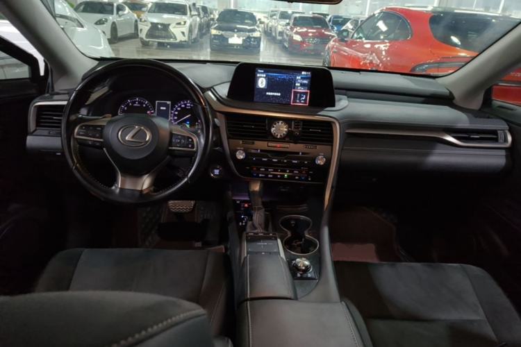 Used Lexus RX 2020 Revised Version 300 Two-Wheel Drive Elite Edition Center Console