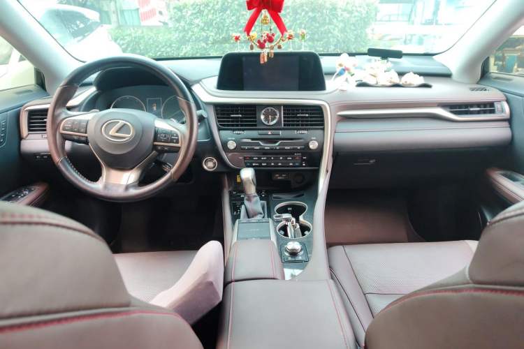 Used Lexus RX 2020 300 4x4 Elegant Edition China VI Center Console