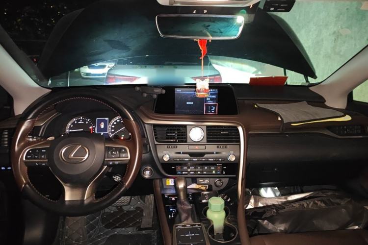 Used Lexus RX 2020 Revised Version 300 Two-Wheel Drive Comfort Edition Center Console