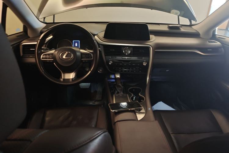 Used Lexus RX 2020 300 4x4 Elegant Edition China VI Center Console