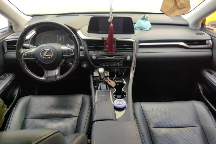 Used Lexus RX 2020 Revised Version 300 Two-Wheel Drive Comfort Edition Center Console