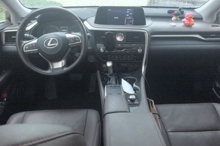 Used Lexus RX 2020 Facelifted 300 4x4 Elegant Edition Center Console