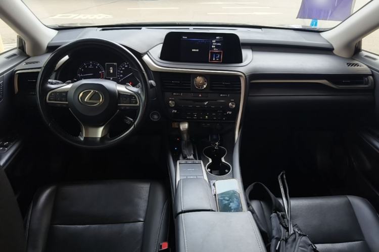 Used Lexus RX 2020 Revised Version 300 Two-Wheel Drive Comfort Edition Center Console