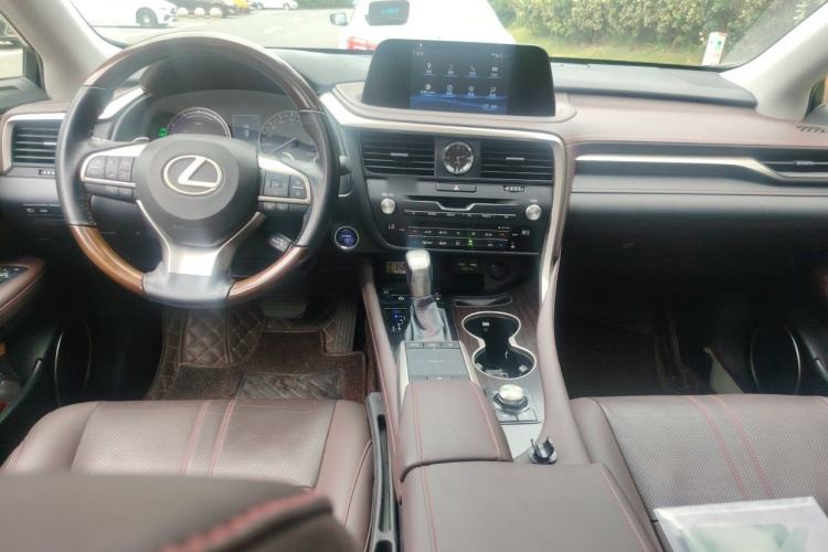 Used Lexus RX 2020 450hL Four-Wheel Drive Luxury 7-Seater China VI Standard Center Console